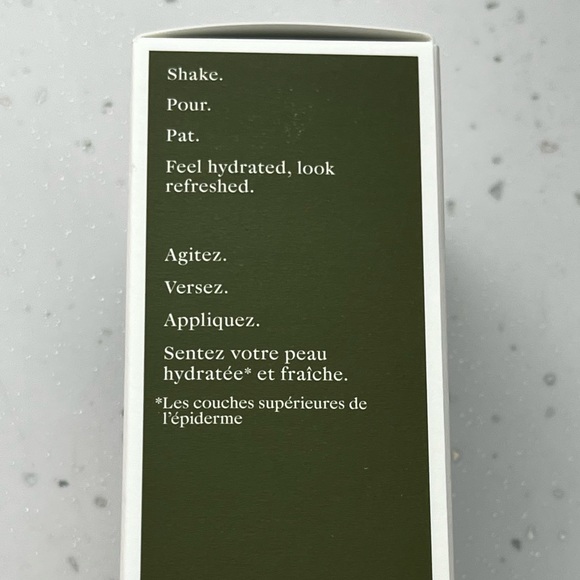 New ORIGINS Mega-Mushroom Relief & Resilience 200ml Soothing Treatment Lotion - Picture 5 of 9